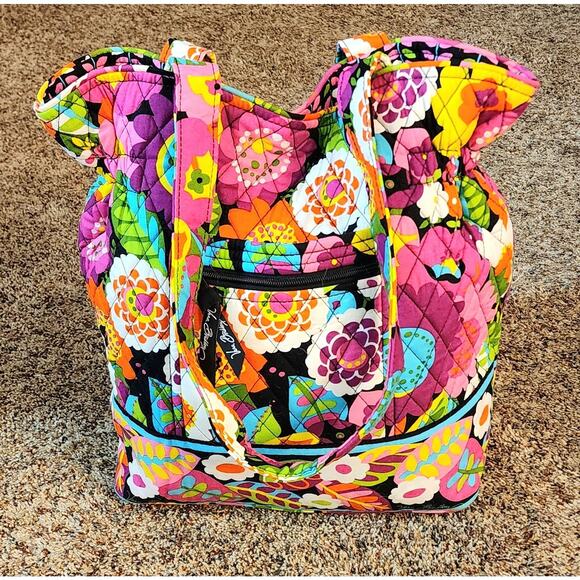 Vera Bradley HTF Va Va Bloom Laura Gathered Cinch Tote Excellent Used Condition - Picture 1 of 15